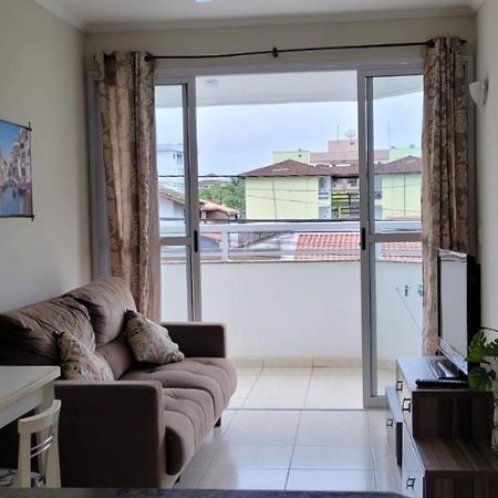 Apartament อูบาตูบา ภายนอก รูปภาพ